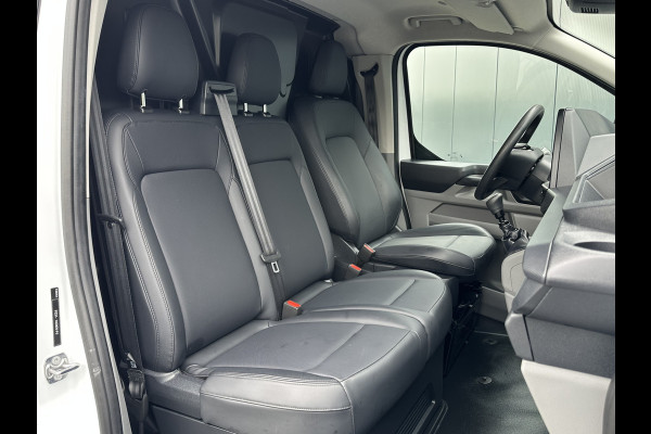 Ford Transit Custom 2.0 TDCI 136 PK TREND / L2H1 / 2.740 KG AHG / CAMERA / CRUISE / 3 ZITS / AIRCO / CARPLAY