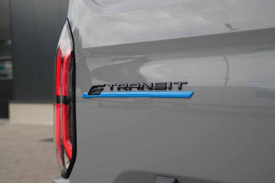 Ford E-Transit Custom 340 L2H1 Limited 71 kWh 218pk - Carplay - Camera - Stoel-stuurverwarming - Rijklaar