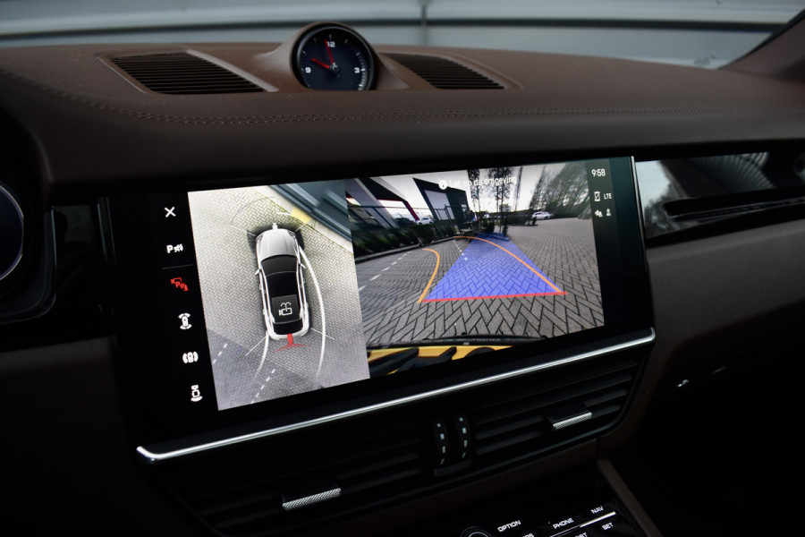 Porsche Cayenne Coupé 3.0 E-Hybrid Platinum Edition SportDesign | Pano | ACC | Trekhaak | 22'' Wielen | Bose | Achterasbesturing | Stoelventilatie | Sportuitlaat |