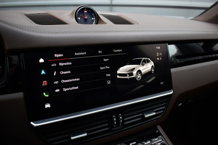Porsche Cayenne Coupé 3.0 E-Hybrid Platinum Edition SportDesign | Pano | ACC | Trekhaak | 22'' Wielen | Bose | Achterasbesturing | Stoelventilatie | Sportuitlaat |