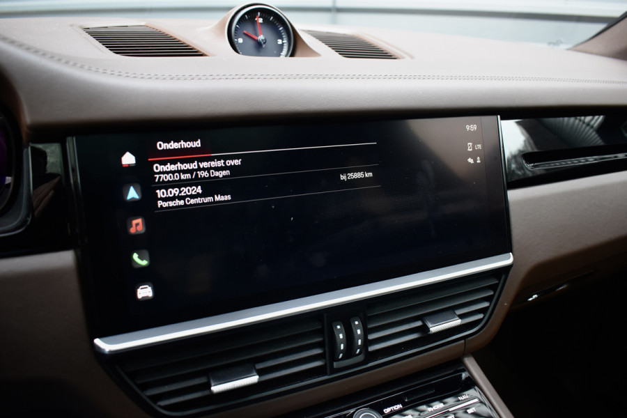 Porsche Cayenne Coupé 3.0 E-Hybrid Platinum Edition SportDesign | Pano | ACC | Trekhaak | 22'' Wielen | Bose | Achterasbesturing | Stoelventilatie | Sportuitlaat |