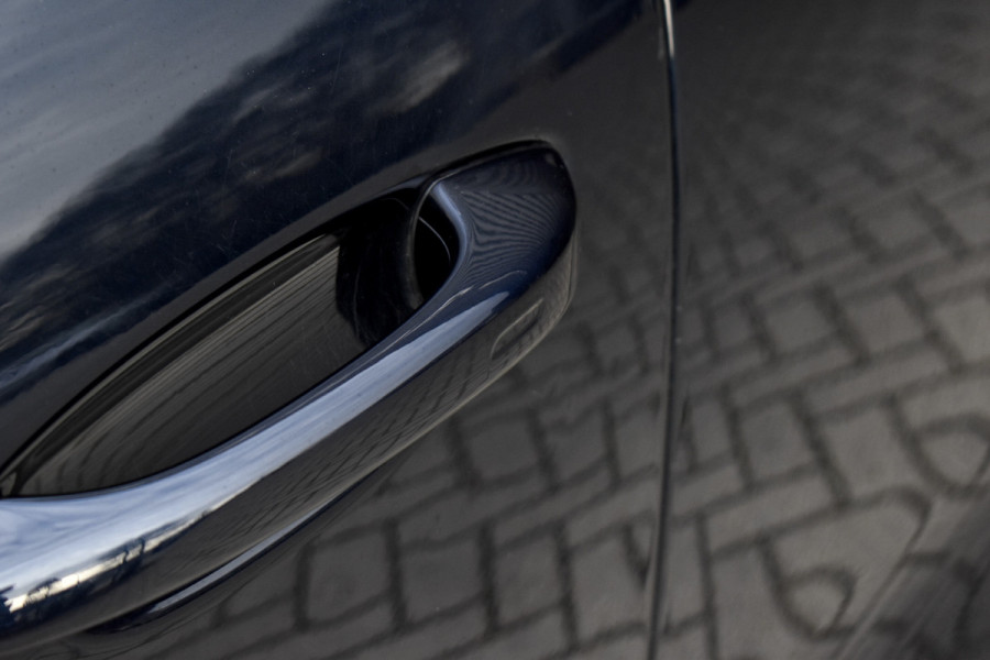 Porsche Cayenne Coupé 3.0 E-Hybrid Platinum Edition SportDesign | Pano | ACC | Trekhaak | 22'' Wielen | Bose | Achterasbesturing | Stoelventilatie | Sportuitlaat |