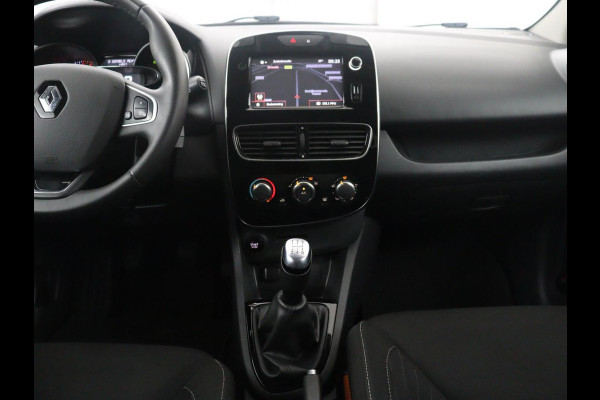 Renault Clio 0.9 TCe Limited | Cruise control | Park assist | Bluetooth | Navigatie | DAB | Getint glas | Full LED | Lichtmetaal 16'' |