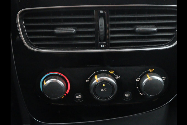 Renault Clio 0.9 TCe Limited | Cruise control | Park assist | Bluetooth | Navigatie | DAB | Getint glas | Full LED | Lichtmetaal 16'' |