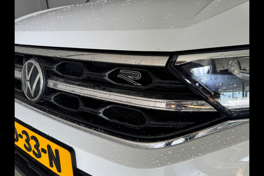 Volkswagen T-Roc TSI 110PK R-LINE BUSINESS CAMERA/MASSAGE/IQ.LIGHT