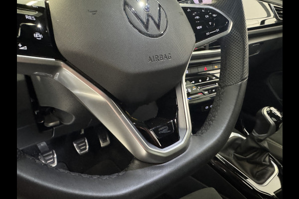 Volkswagen T-Roc TSI 110PK R-LINE BUSINESS CAMERA/MASSAGE/IQ.LIGHT