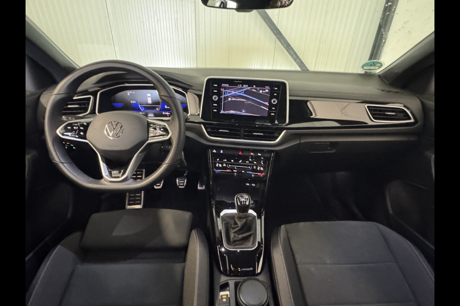 Volkswagen T-Roc TSI 110PK R-LINE BUSINESS CAMERA/MASSAGE/IQ.LIGHT