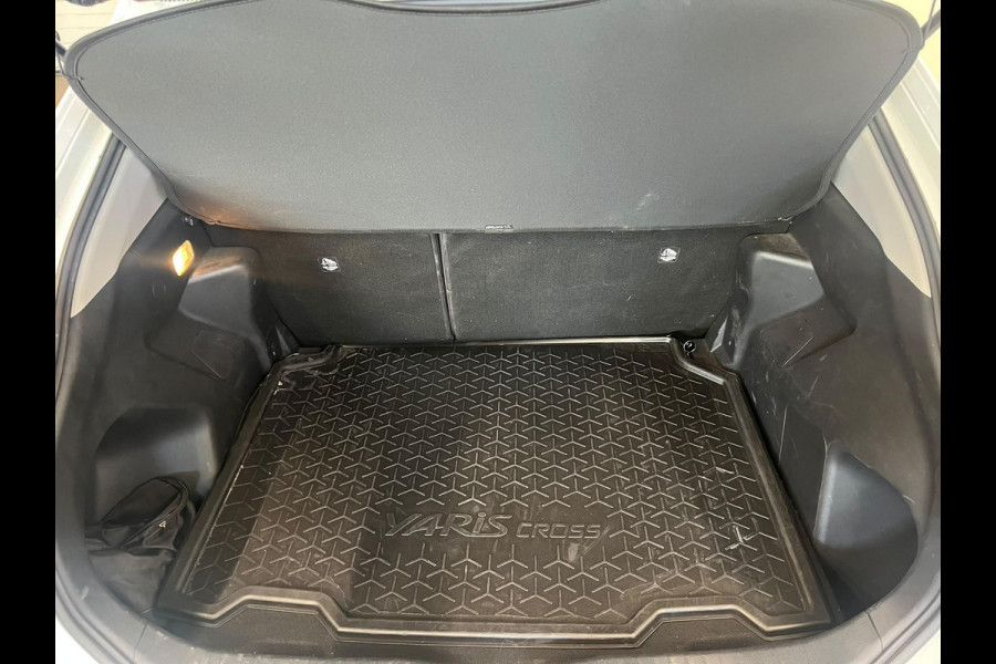 Toyota Yaris Cross 1.5 Hybrid Business Navigatie Apple Carplay Android Auto Camera Parkeerhulp Adaptive Cruise Control Climate Control Lichtmetalen velgen