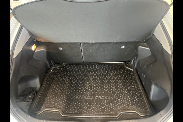 Toyota Yaris Cross 1.5 Hybrid Business Navigatie Apple Carplay Android Auto Camera Parkeerhulp Adaptive Cruise Control Climate Control Lichtmetalen velgen