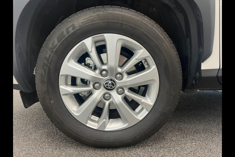 Toyota Yaris Cross 1.5 Hybrid Business Navigatie Apple Carplay Android Auto Camera Parkeerhulp Adaptive Cruise Control Climate Control Lichtmetalen velgen