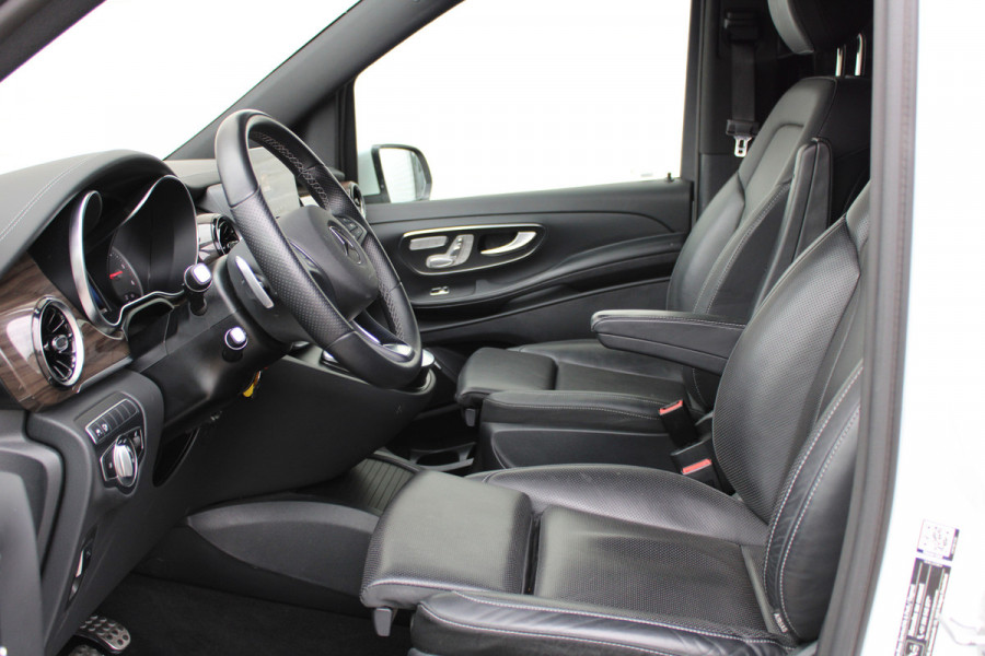 Mercedes-Benz V-Klasse 300d / XXL / DC / Elec Stoelen / Burmester / 360 Camera / Luchtvering / Vol Opties / NIEUWSTAAT