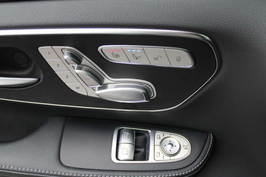 Mercedes-Benz V-Klasse 300d / XXL / DC / Elec Stoelen / Burmester / 360 Camera / Luchtvering / Vol Opties / NIEUWSTAAT