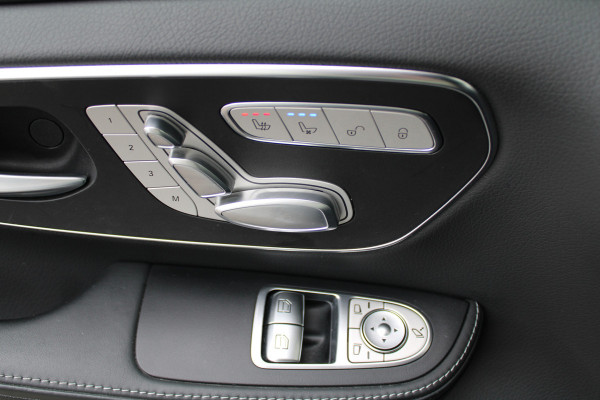 Mercedes-Benz V-Klasse 300d / XXL / DC / Elec Stoelen / Burmester / 360 Camera / Luchtvering / Vol Opties / NIEUWSTAAT