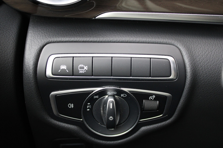 Mercedes-Benz V-Klasse 300d / XXL / DC / Elec Stoelen / Burmester / 360 Camera / Luchtvering / Vol Opties / NIEUWSTAAT
