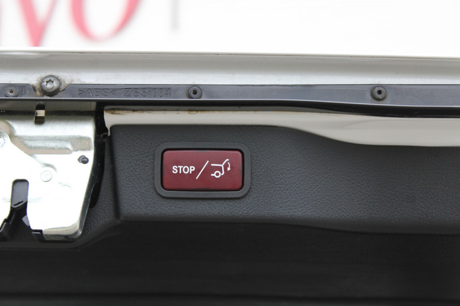 Mercedes-Benz V-Klasse 300d / XXL / DC / Elec Stoelen / Burmester / 360 Camera / Luchtvering / Vol Opties / NIEUWSTAAT