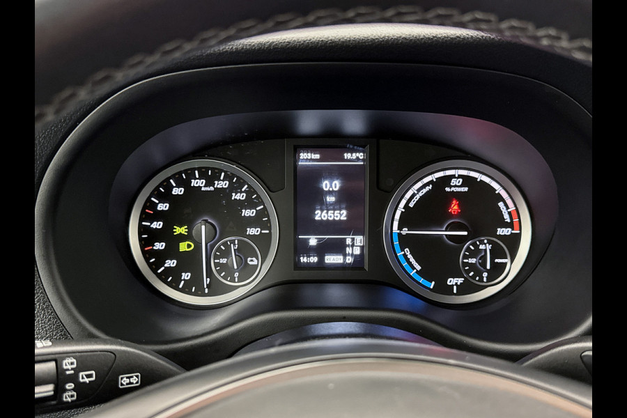 Mercedes-Benz eVito Lang 66 kWh DC 266km WLTP Dubbele cabine Led Schuifdeur L+R 5-zitplaatsen Navigatie Camera Snelladen