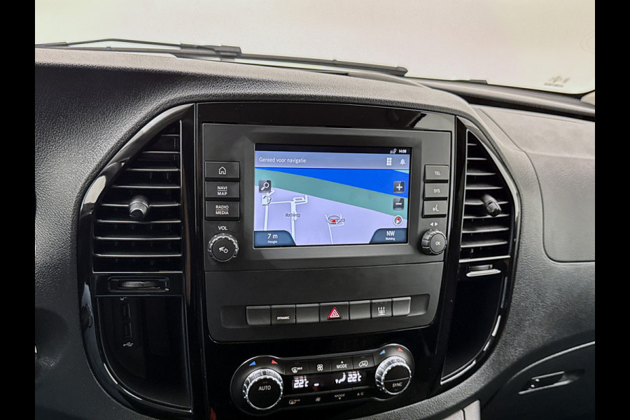 Mercedes-Benz eVito Lang 66 kWh DC 266km WLTP Dubbele cabine Led Schuifdeur L+R 5-zitplaatsen Navigatie Camera Snelladen