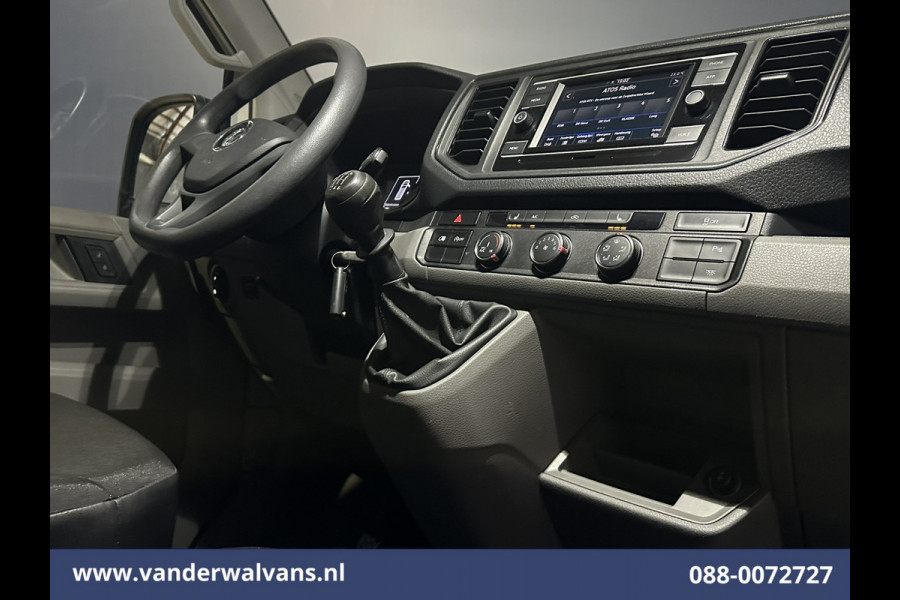 Volkswagen Crafter 2.0 TDI 141pk L3H2 L2H1 Euro6 Airco | Camera | Apple Carplay | Android Auto Parkeersensoren, Bijrijdersbank