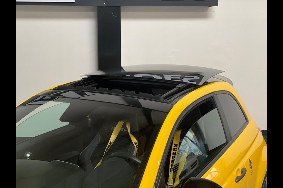 Fiat 500 1.4 T-Jet Abarth Competizione 70th Anniversary | kuipstoelen | Pano | DAB | Beats by Dre | Navi