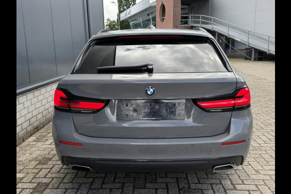 BMW 5 Serie Touring 530e High Executive 20"/Leder/Camera/Stoelverwarming/Sfeerverlichting/Apple Carplay & Android Auto