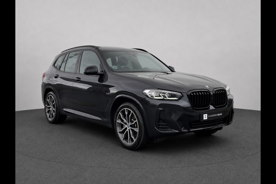 BMW X3 XDrive30e M-Sport | Pano | Elektrische stoelen | Trekhaak | Sfeerverlichting | Keyless | Carplay | Dealer onderhouden