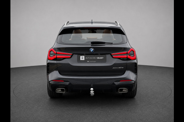 BMW X3 XDrive30e M-Sport | Pano | Elektrische stoelen | Trekhaak | Sfeerverlichting | Keyless | Carplay | Dealer onderhouden