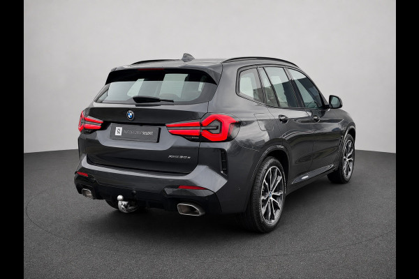 BMW X3 XDrive30e M-Sport | Pano | Elektrische stoelen | Trekhaak | Sfeerverlichting | Keyless | Carplay | Dealer onderhouden