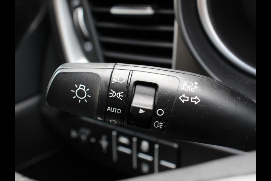 Kia Xceed 1.0 T-GDi 120pk ComfortLine Camera Navigatie Apple Carplay/Android Auto Climate Control Cruise control Lichtmetalen velgen
