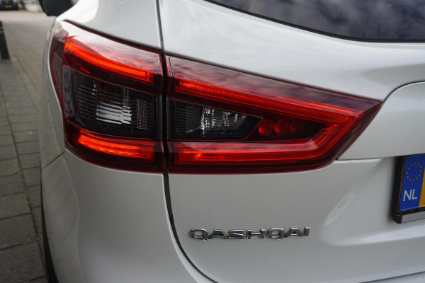 Nissan QASHQAI 1.3 DIG-T 140PK N-Connecta/360Camera/Panodak/ 18Inch LMV/Goed onderhouden.