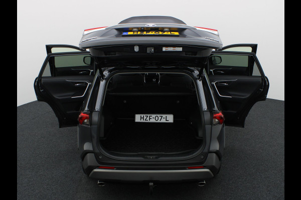 Toyota RAV4 2.5 Hybrid | Trekhaak | Bearlock | Navi | Apple Carplay / Android | Elek. Klep | Prijs Rijklaar !!