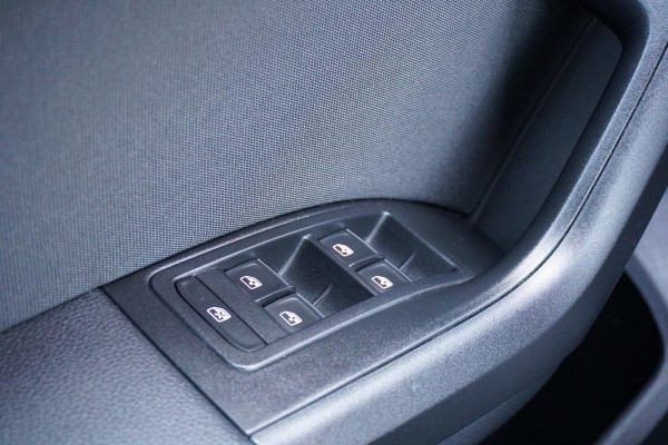 Seat Ateca 1.5 TSI FR Business Intense + CAMERA / ALCANTARA / ELEK. KOFFERKLEP / ACC