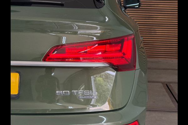 Audi Q5 Sportback 50 TFSI e S-line edition | Luchtvering | District Green | Ambient | Matrix-LED / OLED | Business-Pack | CarPlay