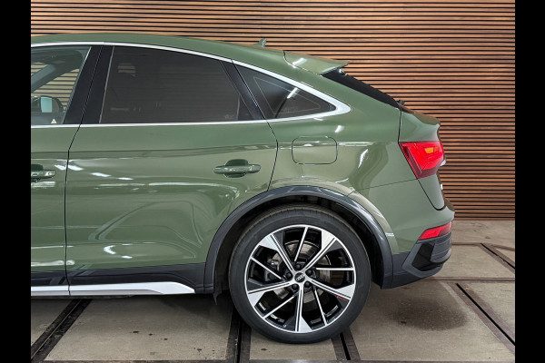 Audi Q5 Sportback 50 TFSI e S-line edition | Luchtvering | District Green | Ambient | Matrix-LED / OLED | Business-Pack | CarPlay