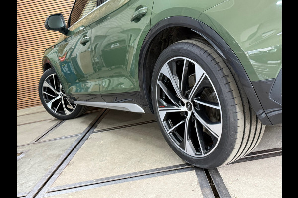 Audi Q5 Sportback 50 TFSI e S-line edition | Luchtvering | District Green | Ambient | Matrix-LED / OLED | Business-Pack | CarPlay