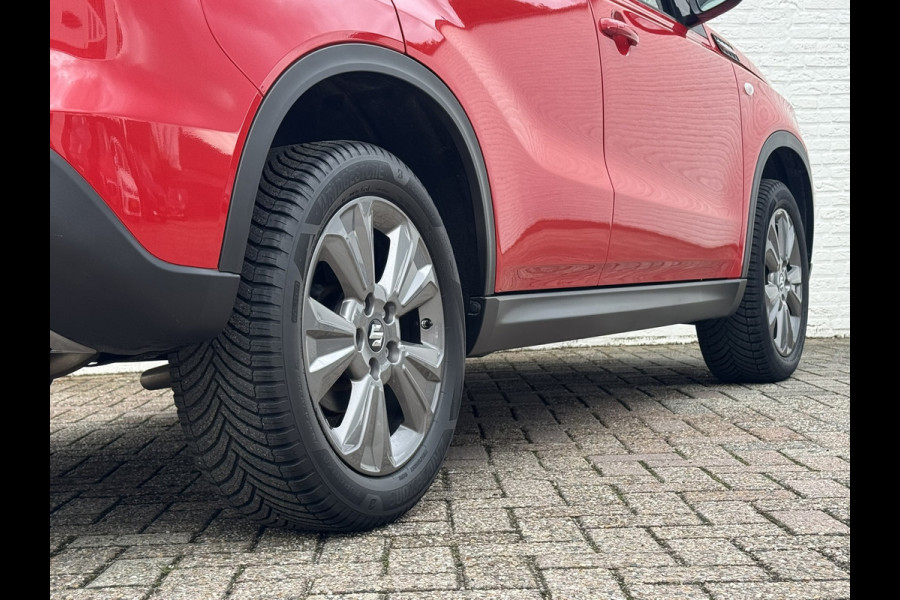 Suzuki Vitara 1.4 Boosterjet Select Smart Hybrid Trekhaak Led Carplay Adaptive cruise Climate control Camera