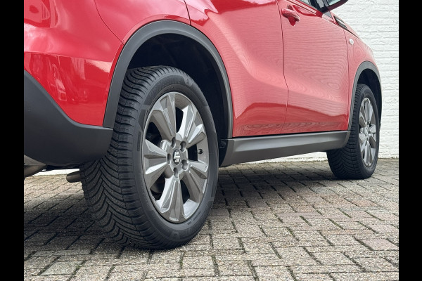 Suzuki Vitara 1.4 Boosterjet Select Smart Hybrid Trekhaak Led Carplay Adaptive cruise Climate control Camera
