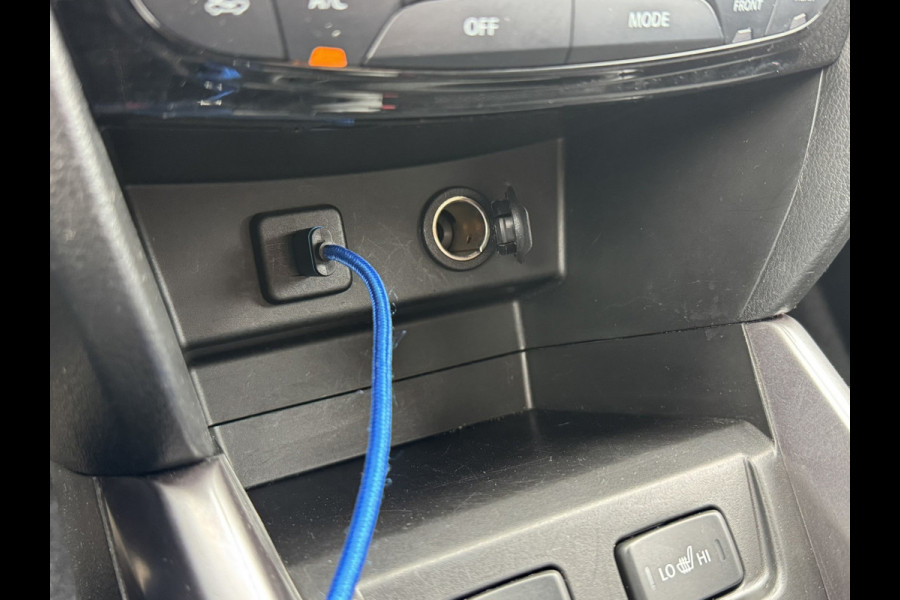 Suzuki Vitara 1.4 Boosterjet Select Smart Hybrid Trekhaak Led Carplay Adaptive cruise Climate control Camera