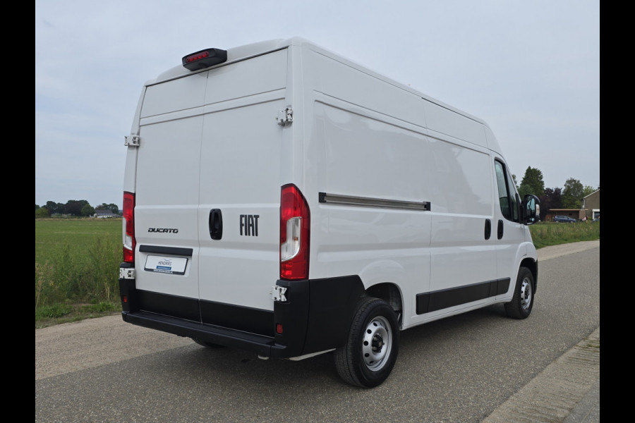 Fiat Ducato 2.2 MultiJet L2H2 3.5T - 140 Pk - Euro 6 - Groot Scherm - Navi - ParkeerCamera