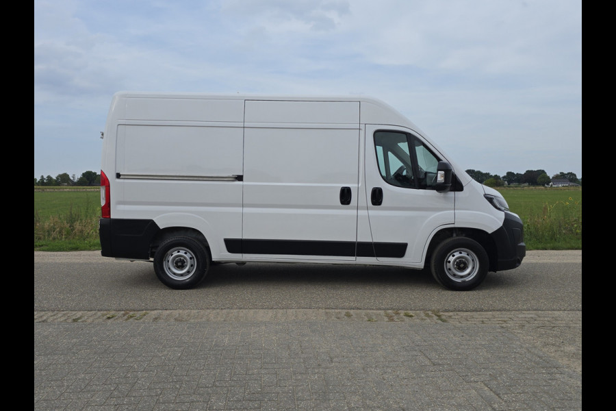 Fiat Ducato 2.2 MultiJet L2H2 3.5T - 140 Pk - Euro 6 - Groot Scherm - Navi - ParkeerCamera