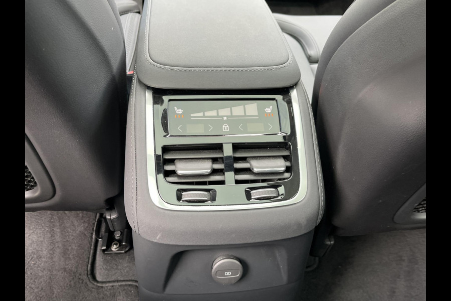 Volvo XC90 2.0 T8 Plug-in hybrid AWD Plus Dark ACC | APPLE CARP. | 7. PERSOONS | PANNO. DAK | 360˚ CAMERA |