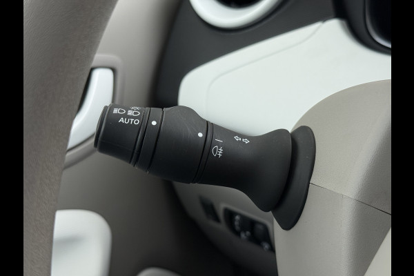 Renault ZOE R90 Life 41kWh Eigen Accu Apple Carplay Android Auto Navi Ecc Keyless Cruise Control Pdc SOH 91% Regen-Lichtsensor Isofix Led Voicecontrol 1e Eigenaar Dealeronderhouden Origineel Nederlandse Auto