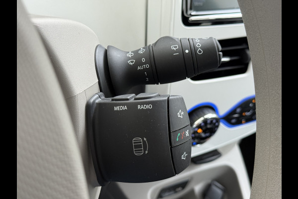 Renault ZOE R90 Life 41kWh Eigen Accu Apple Carplay Android Auto Navi Ecc Keyless Cruise Control Pdc SOH 91% Regen-Lichtsensor Isofix Led Voicecontrol 1e Eigenaar Dealeronderhouden Origineel Nederlandse Auto