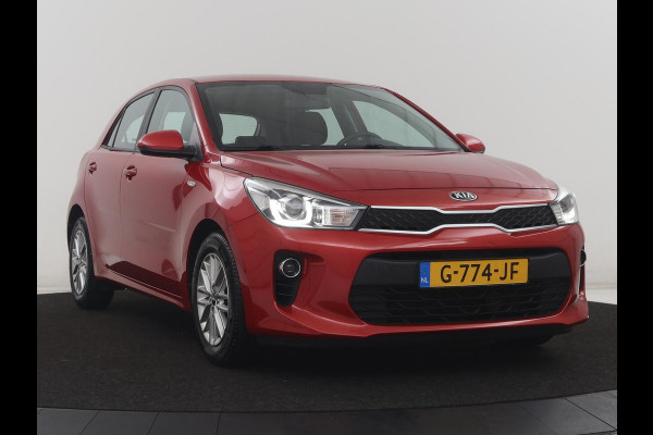 Kia Rio 1.0 TGDI DynamicLine | Carplay | Camera | Full LED | Cruise control | Navigatie | Lichtmetaal 15 '' | Full LED | DAB |