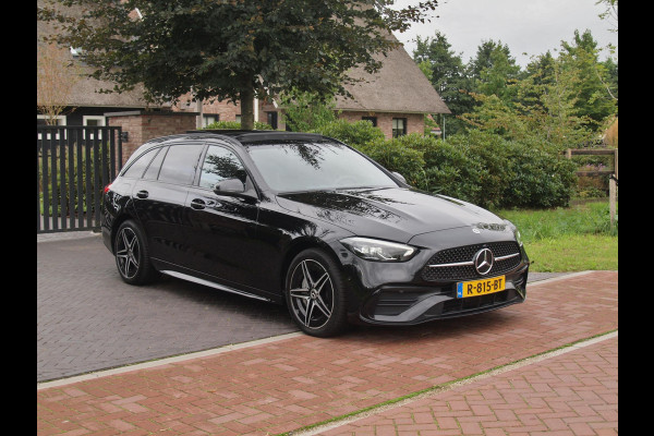 Mercedes-Benz C-Klasse Estate 300 e AMG Line | Panoramadak | Camera | Sfeerverlichting | Burmester | NL-Auto |