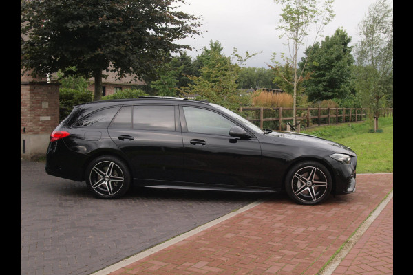 Mercedes-Benz C-Klasse Estate 300 e AMG Line | Panoramadak | Camera | Sfeerverlichting | Burmester | NL-Auto |