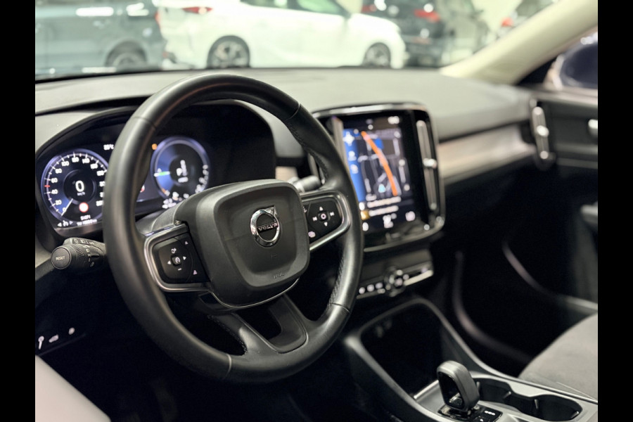 Volvo XC40 1.5 T4 Recharge AUT Inscription PHEV 211PK Camera Trekhaak Denim Blue
