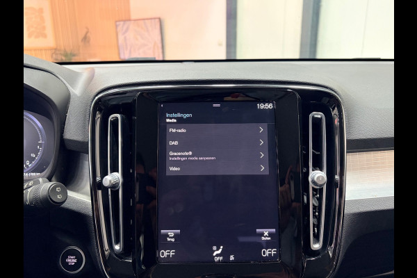 Volvo XC40 1.5 T4 Recharge AUT Inscription PHEV 211PK Camera Trekhaak Denim Blue