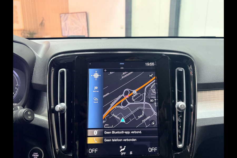 Volvo XC40 1.5 T4 Recharge AUT Inscription PHEV 211PK Camera Trekhaak Denim Blue