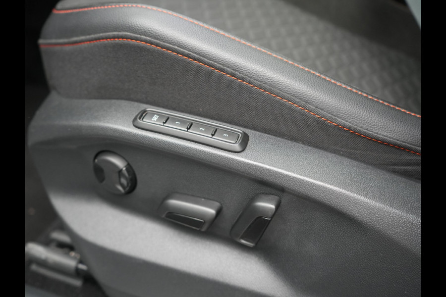 Seat Tarraco 1.4 TSI e-Hybrid FR Business Intense PHEV 245pk Dealer O.H. | Trekhaak Af Fabriek | Panodak | Adaptive Cruise | 360 Camera | Sportstoelen Memory & Verwarmd | Keyless | Blis | Stuur Verwarmd | Apple Carplay | Navigatie | DAB | 20" L.M | Plug In Hybrid