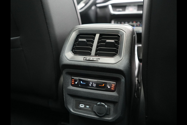 Seat Tarraco 1.4 TSI e-Hybrid FR Business Intense PHEV 245pk Dealer O.H. | Trekhaak Af Fabriek | Panodak | Adaptive Cruise | 360 Camera | Sportstoelen Memory & Verwarmd | Keyless | Blis | Stuur Verwarmd | Apple Carplay | Navigatie | DAB | 20" L.M | Plug In Hybrid